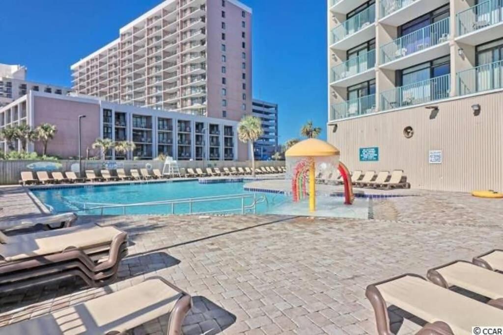 *Renovated Oceanfront Condo*Queen Beds*Pools*Hot Tubs*More*P220 Myrtle Beach Exterior foto